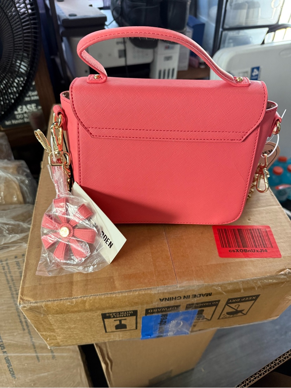 Steve Madden Coral Pink Top-Handle Satchel with Gold Hardware - Picture 3 of 8